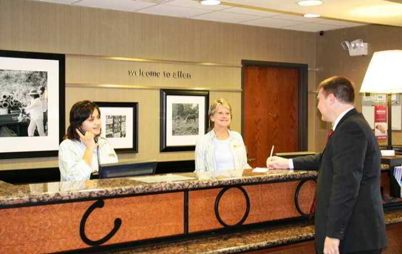 Hampton Inn & Suites Dallas-Allen Beltér fotó